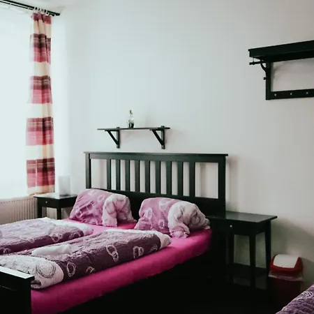 Stara Skola * Klíny