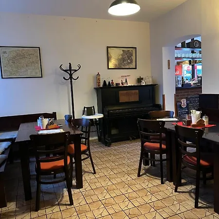 Stara Skola Πανσιόν Klíny